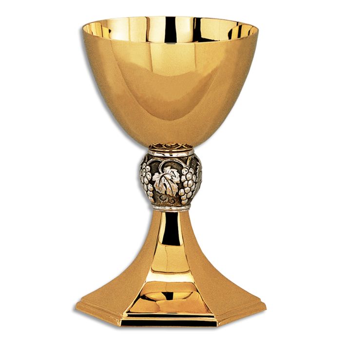 Chalice & Paten #1848 in Gold Plated Brass