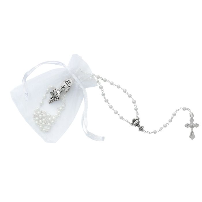 IN WHITE AND PINK ORGANZE BAG